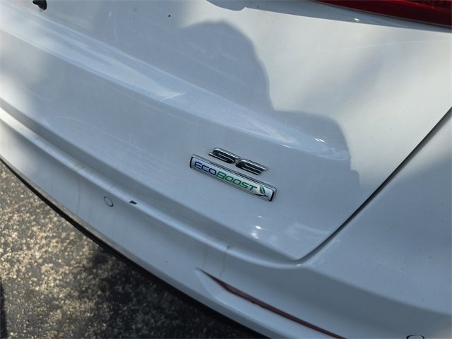Used 2020 Ford Fusion SE image 6