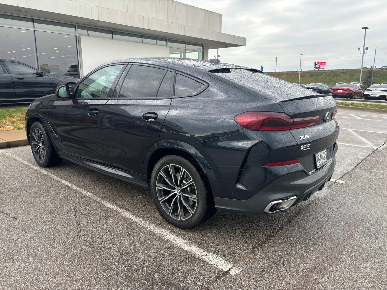 Used 2024 BMW X6 xDrive40i w/ Premium Package AWD/4WD image 7