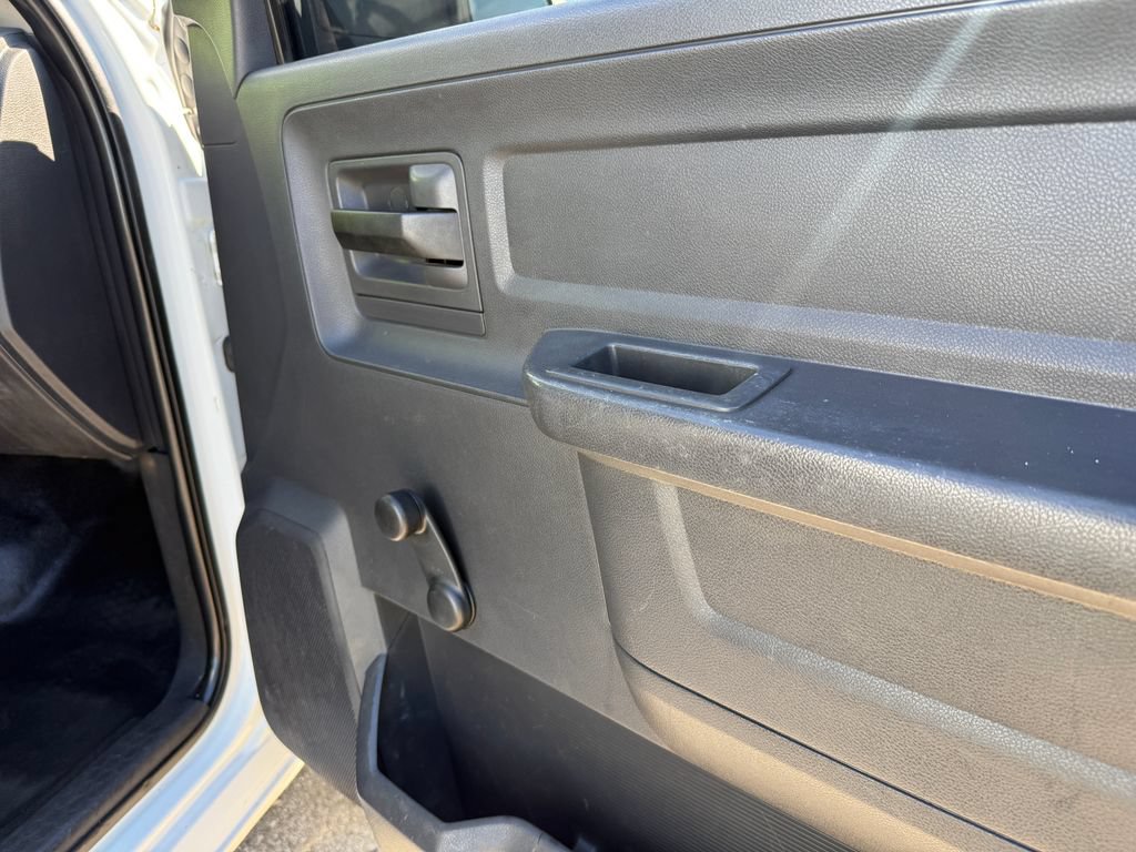 Used 2010 Dodge Ram 2500 Truck ST w/ ST Popular Equipment Group AWD/4WD image 17