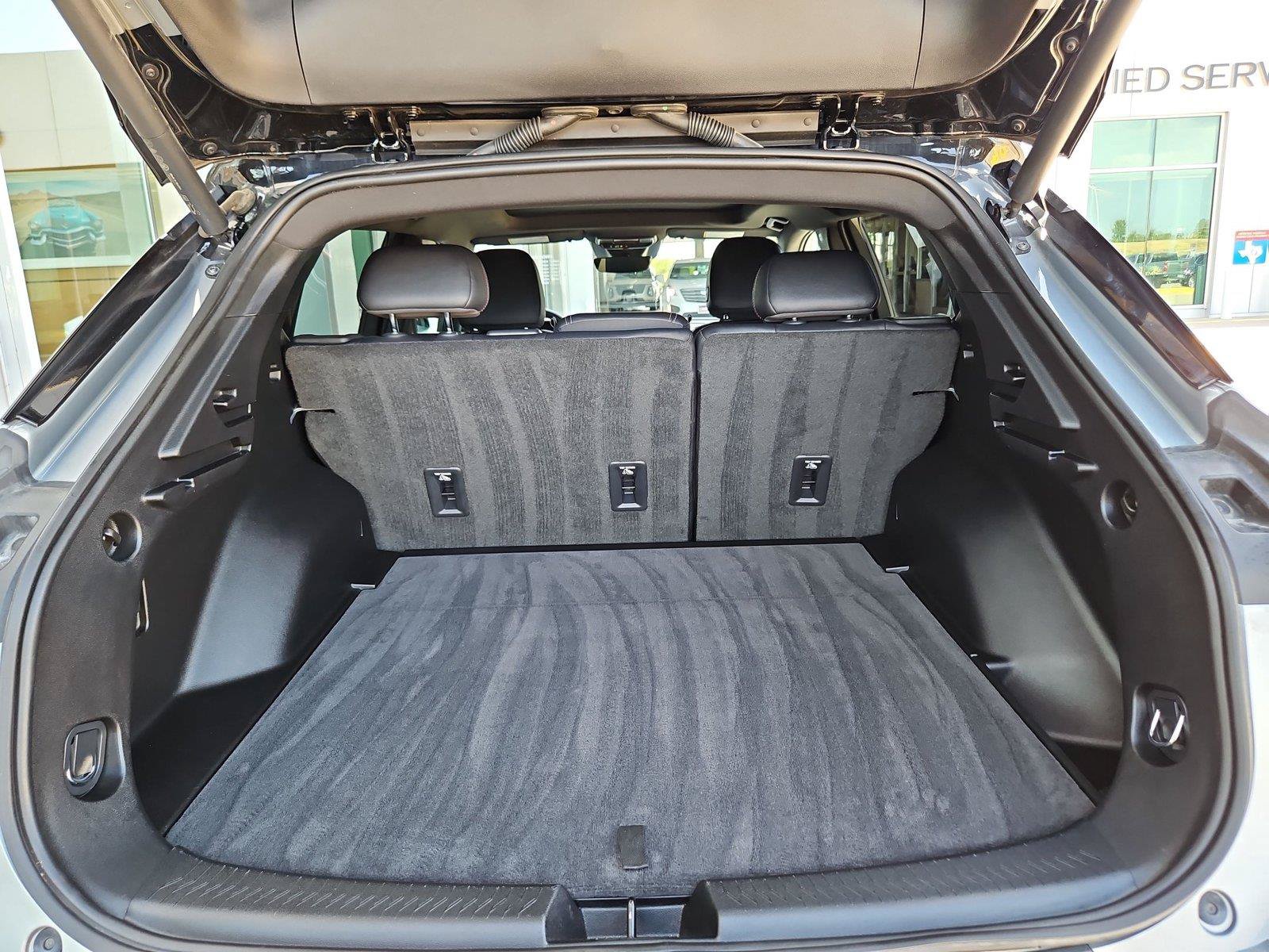 Used 2025 Chevrolet Equinox EV RS w/ Convenience Package II FWD image 30