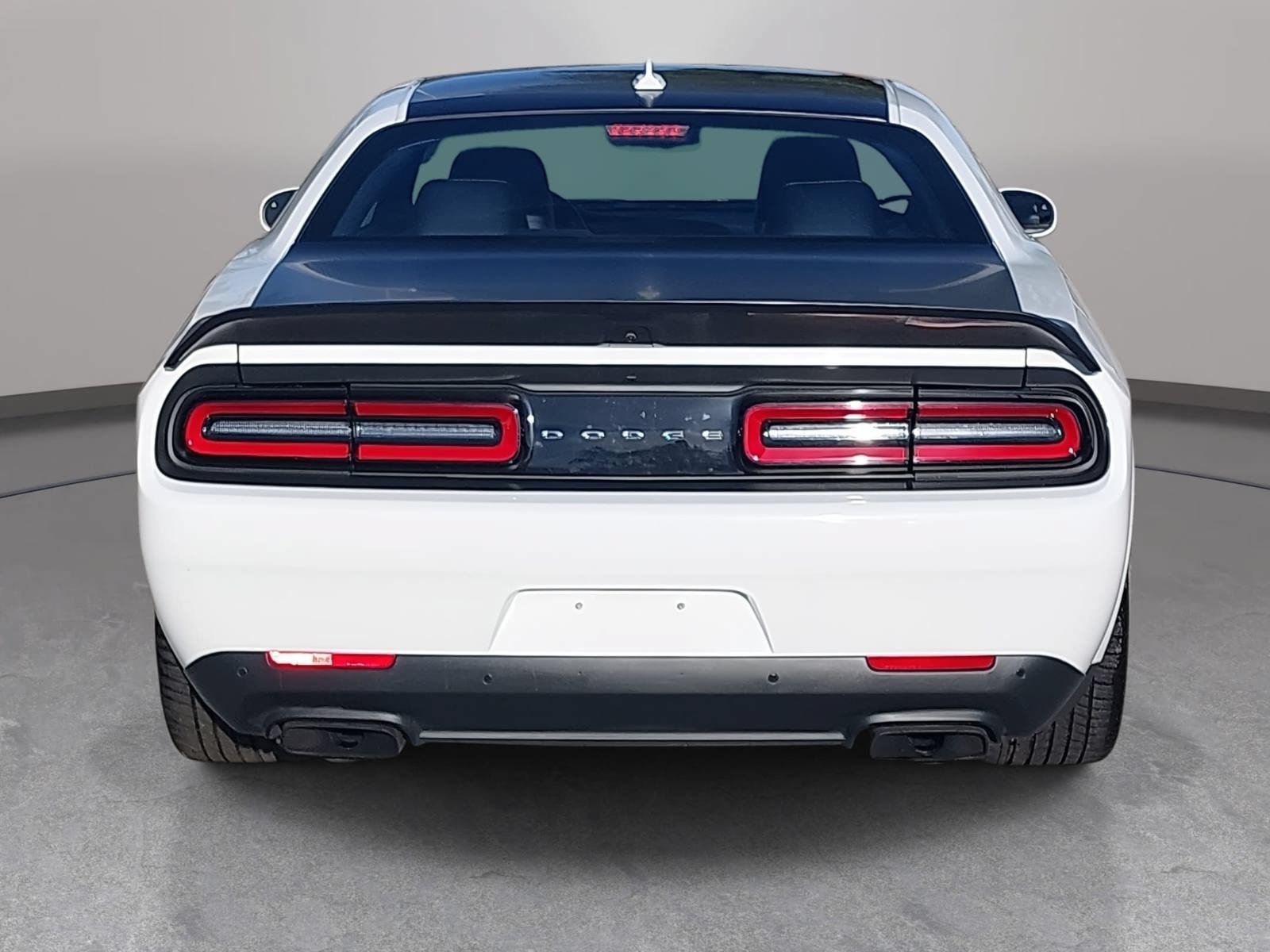 Used 2023 Dodge Challenger SRT Hellcat RWD image 6