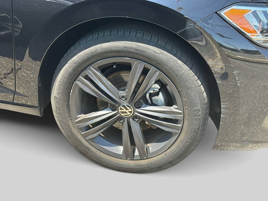 Used 2022 Volkswagen Jetta SE FWD image 7