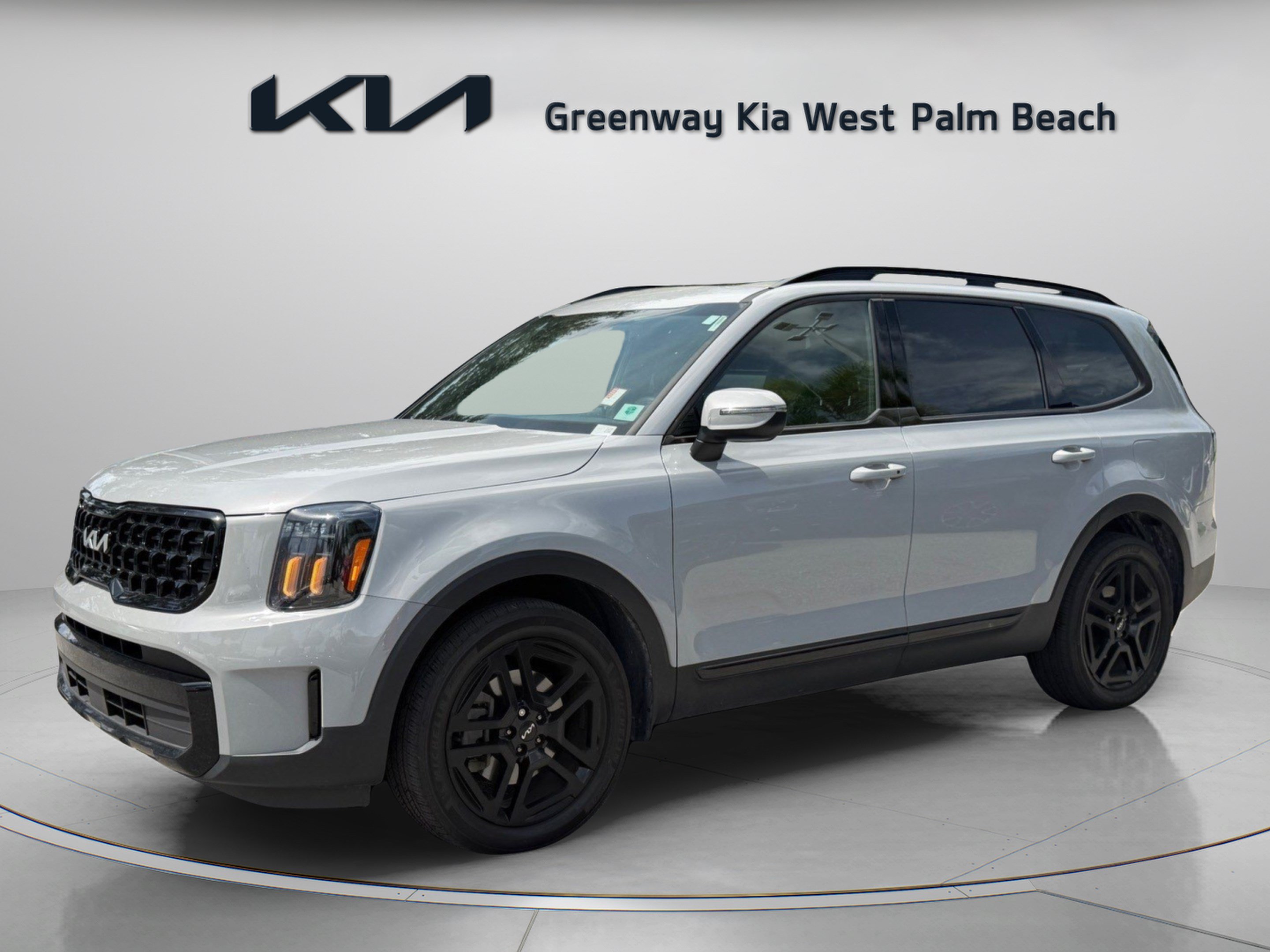 Certified 2024 Kia Telluride EX X-Line AWD/4WD image 3
