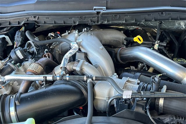 Used 2022 Ford F250 Lariat w/ Black Appearance Package image 34