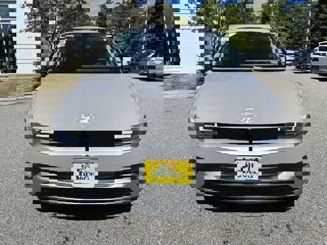 New 2025 Hyundai Ioniq 5 SE image 29