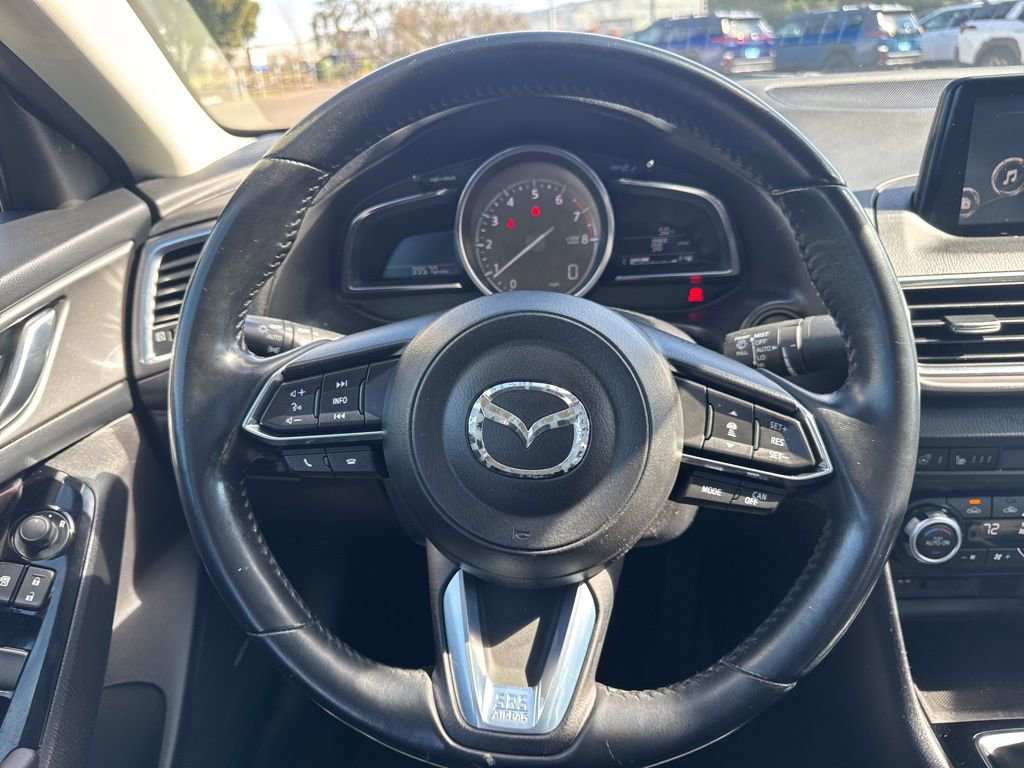 Used 2018 MAZDA MAZDA3 Grand Touring w/ Premium Equipment Package image 22