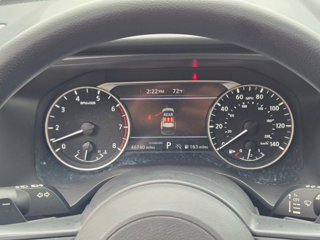 Used 2024 Nissan Rogue SV FWD image 32