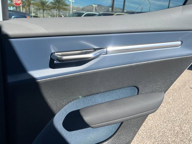 New 2026 Volvo EX30 Plus w/ Protection Package image 30