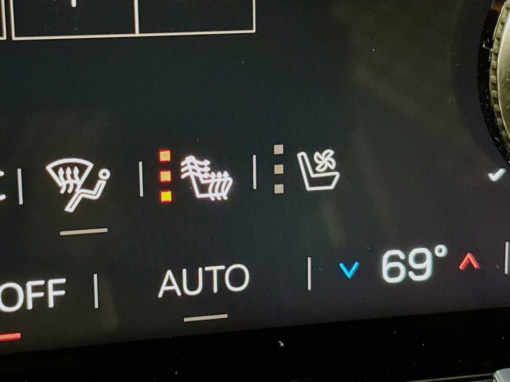 New 2026 GMC Acadia Denali w/ Super Cruise Package image 20