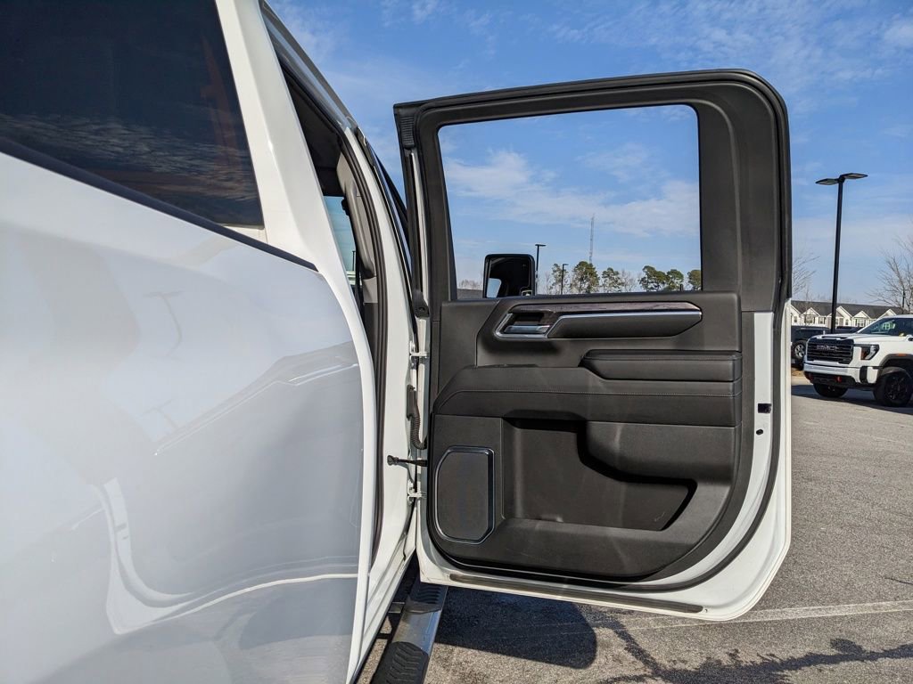 Used 2024 Chevrolet Silverado 2500 LTZ w/ LTZ Plus Package image 65