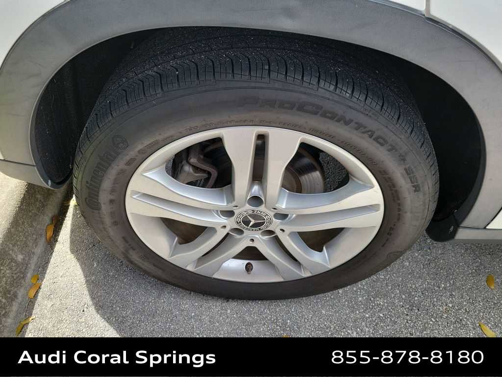 Used 2020 Mercedes-Benz GLA 250 4MATIC image 14