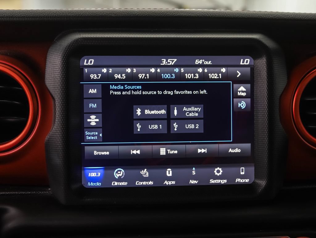 Used 2021 Jeep Wrangler Unlimited Rubicon AWD/4WD image 16