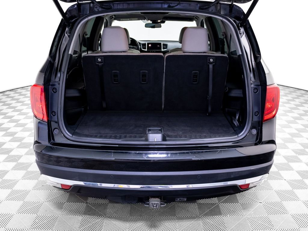 Certified 2018 Honda Pilot Elite image 34