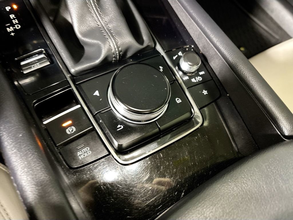 Used 2022 MAZDA MAZDA3 s image 15