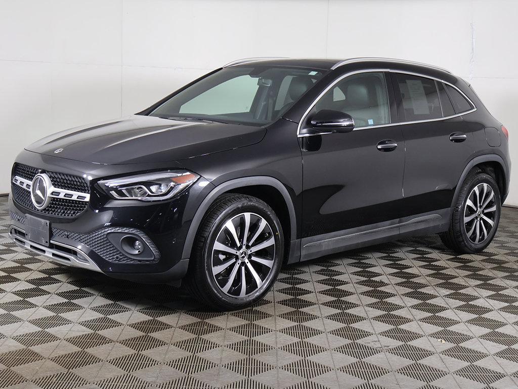 Used 2023 Mercedes-Benz GLA 250 4MATIC w/ Premium Package image 5
