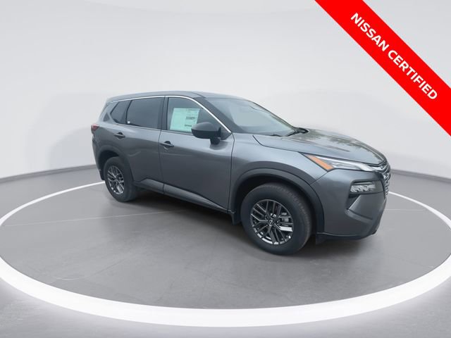 Certified 2025 Nissan Rogue S FWD image 2