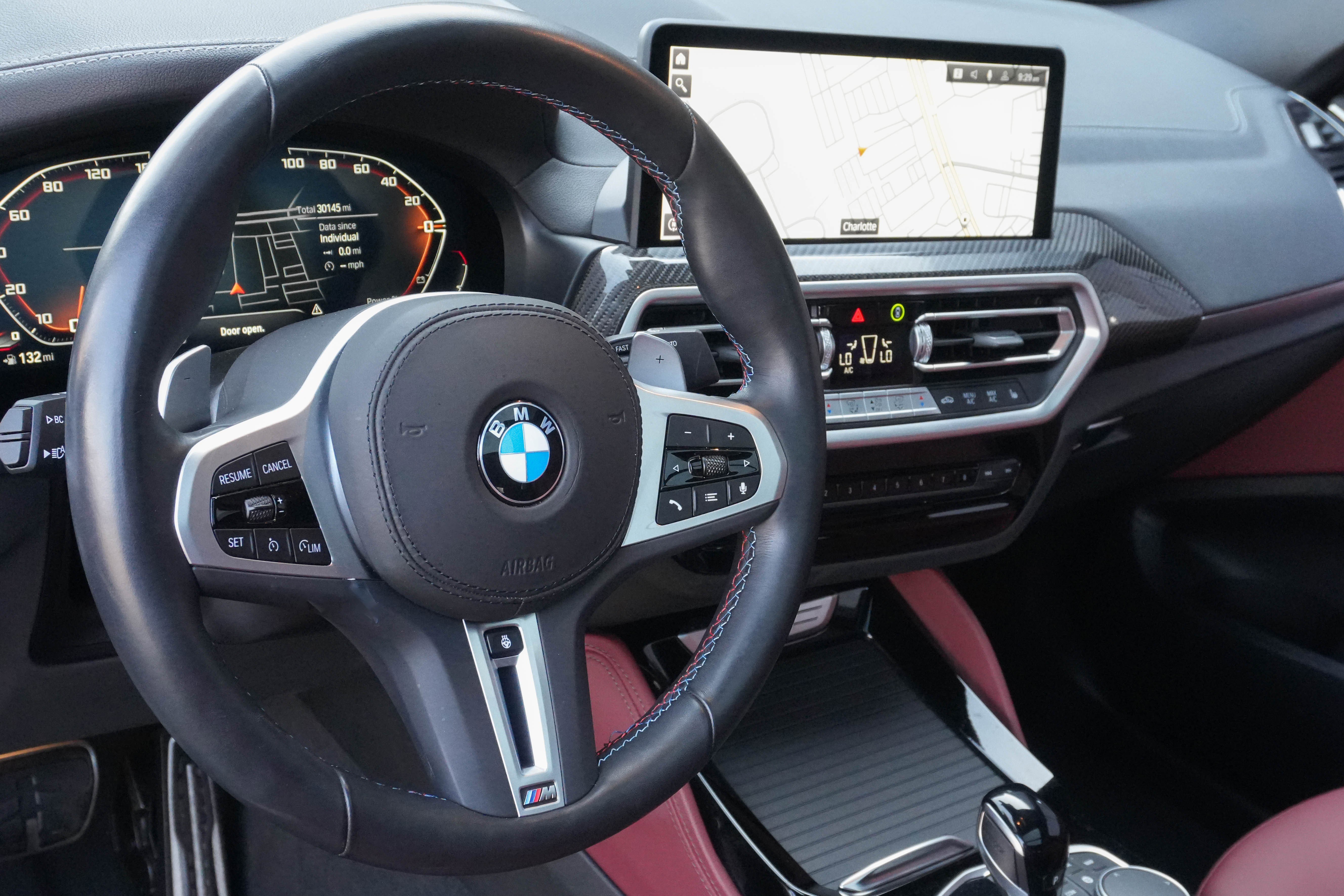 Certified 2024 BMW X4 M40i w/ Premium Package image 10