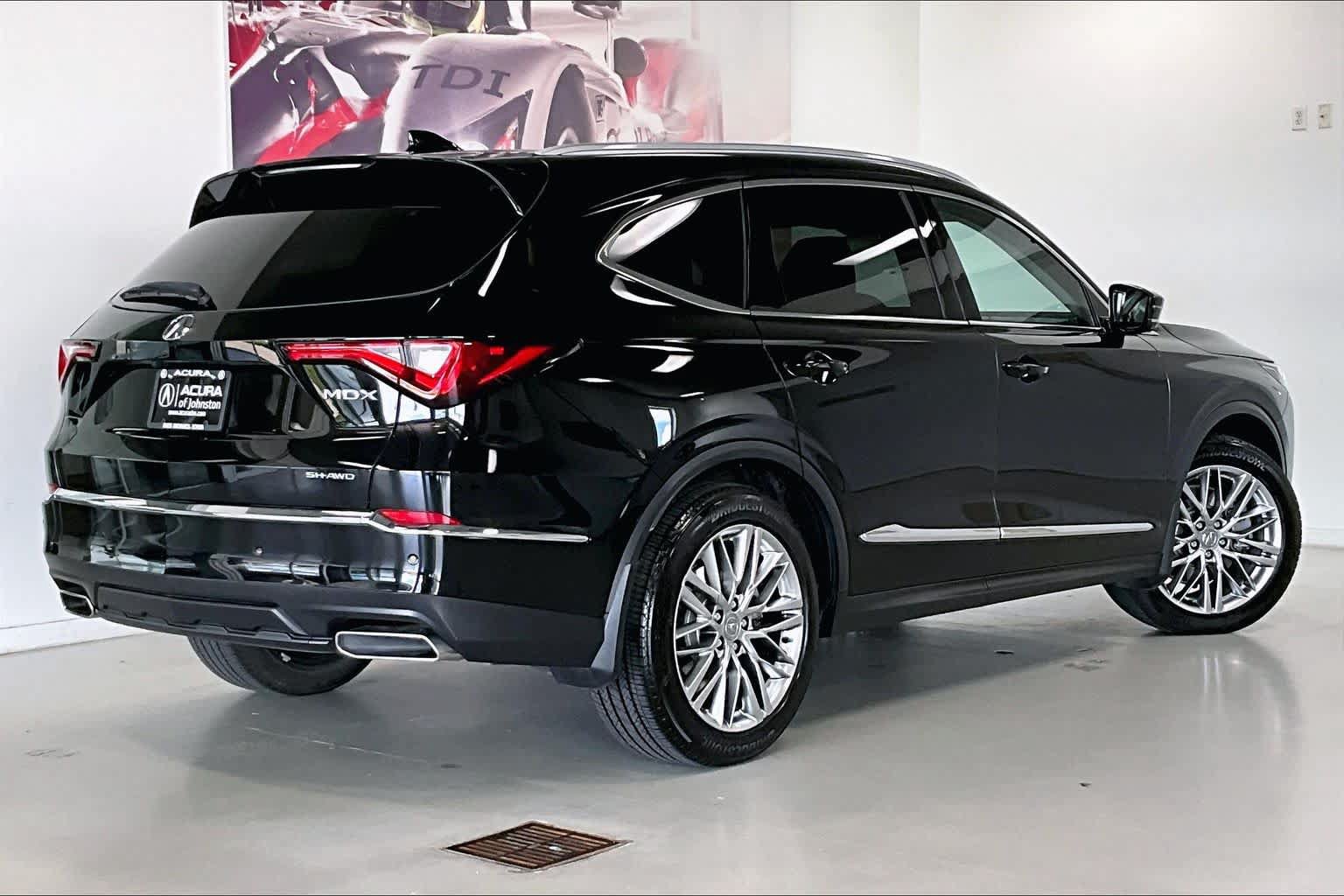 Used 2023 Acura MDX SH-AWD w/ Advance Package image 21