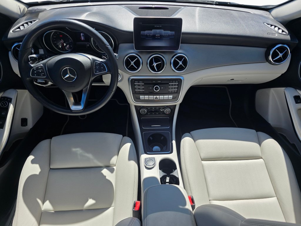 Used 2019 Mercedes-Benz GLA 250 image 17