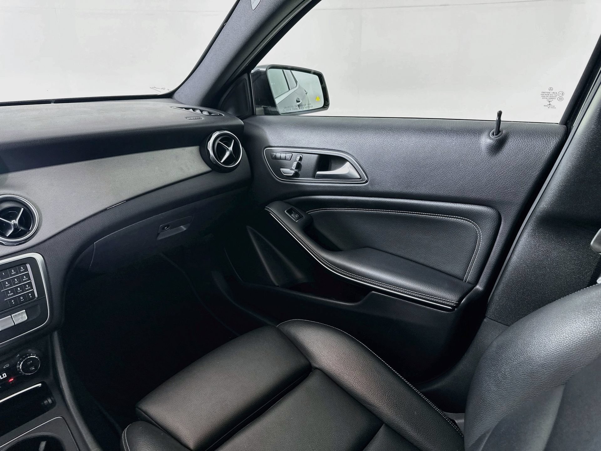 Certified 2020 Mercedes-Benz GLA 250 image 23