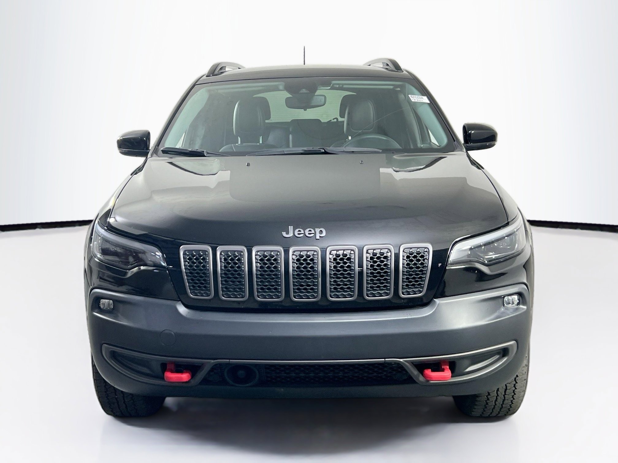 Used 2022 Jeep Cherokee Trailhawk image 2