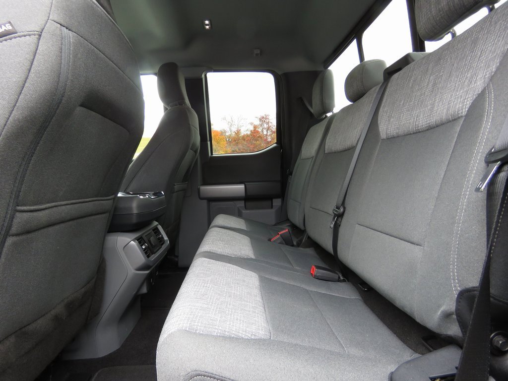 Used 2023 Ford F150 XLT w/ Equipment Group 302A High image 19