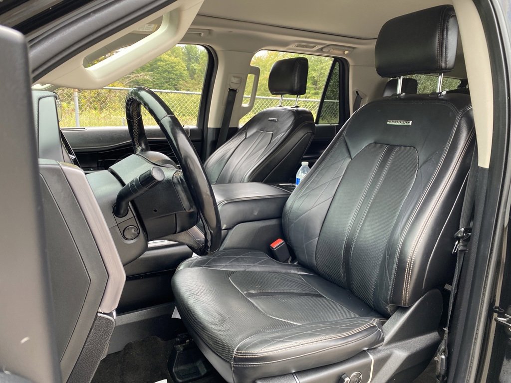 Used 2018 Ford Expedition Max Platinum image 28