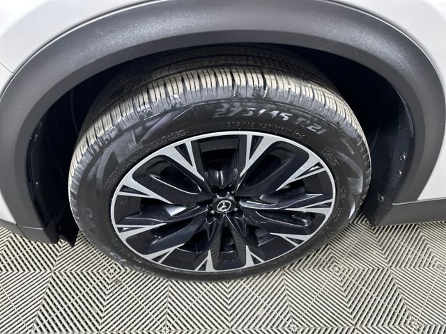 Used 2024 MAZDA CX-90 Plug-In Hybrid w/ Premium Pkg image 10