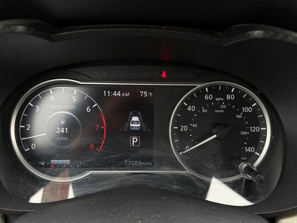 Used 2020 Nissan Versa SV FWD image 16