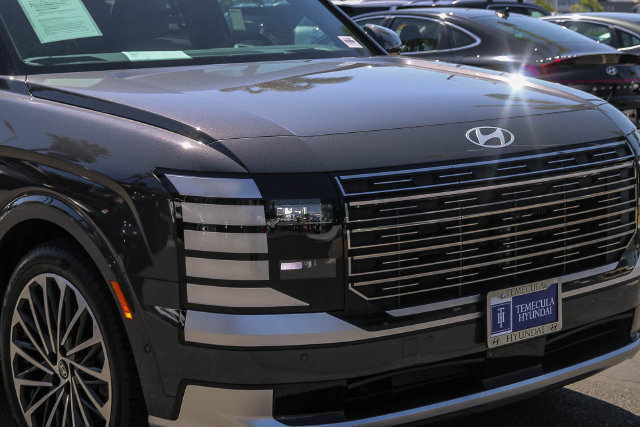 Certified 2026 Hyundai Palisade Calligraphy AWD/4WD image 4