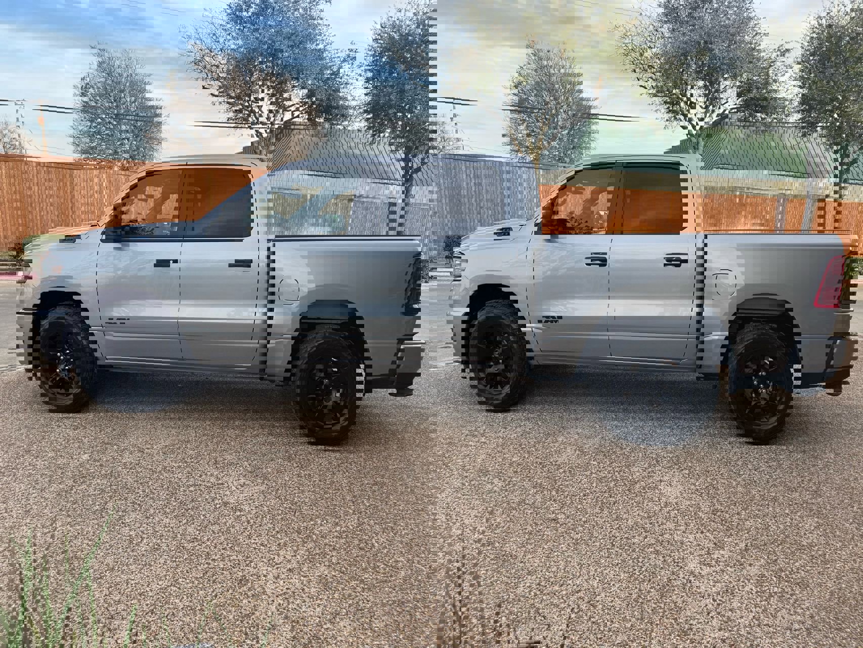 Used 2025 RAM 1500 Tradesman w/ Night Edition image 10