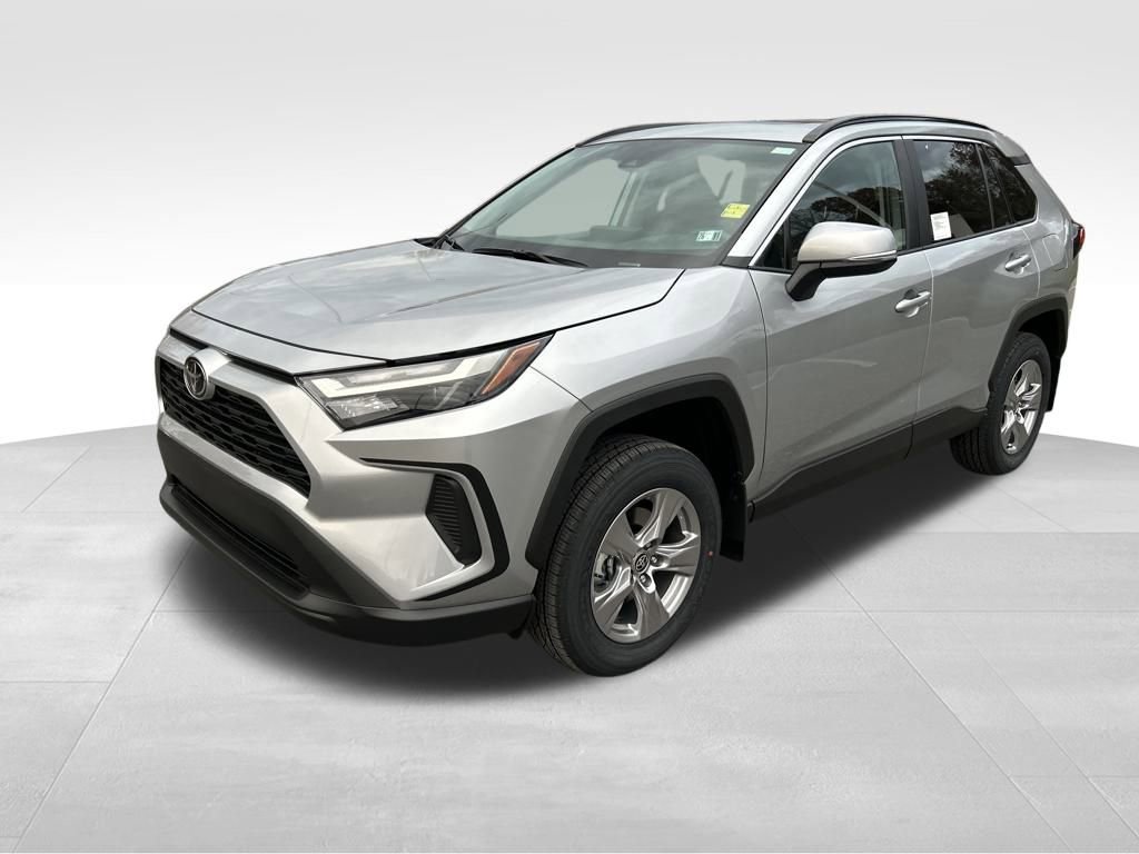 New 2025 Toyota RAV4 XLE
