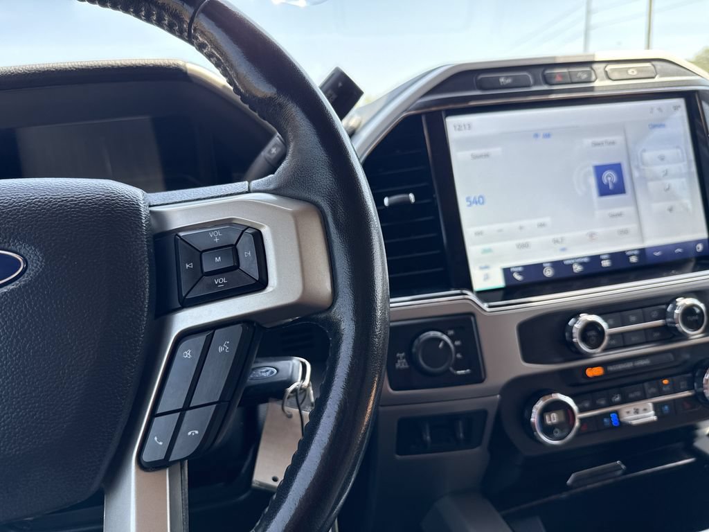 Used 2022 Ford F250 Lariat w/ Lariat Value Package AWD/4WD image 17