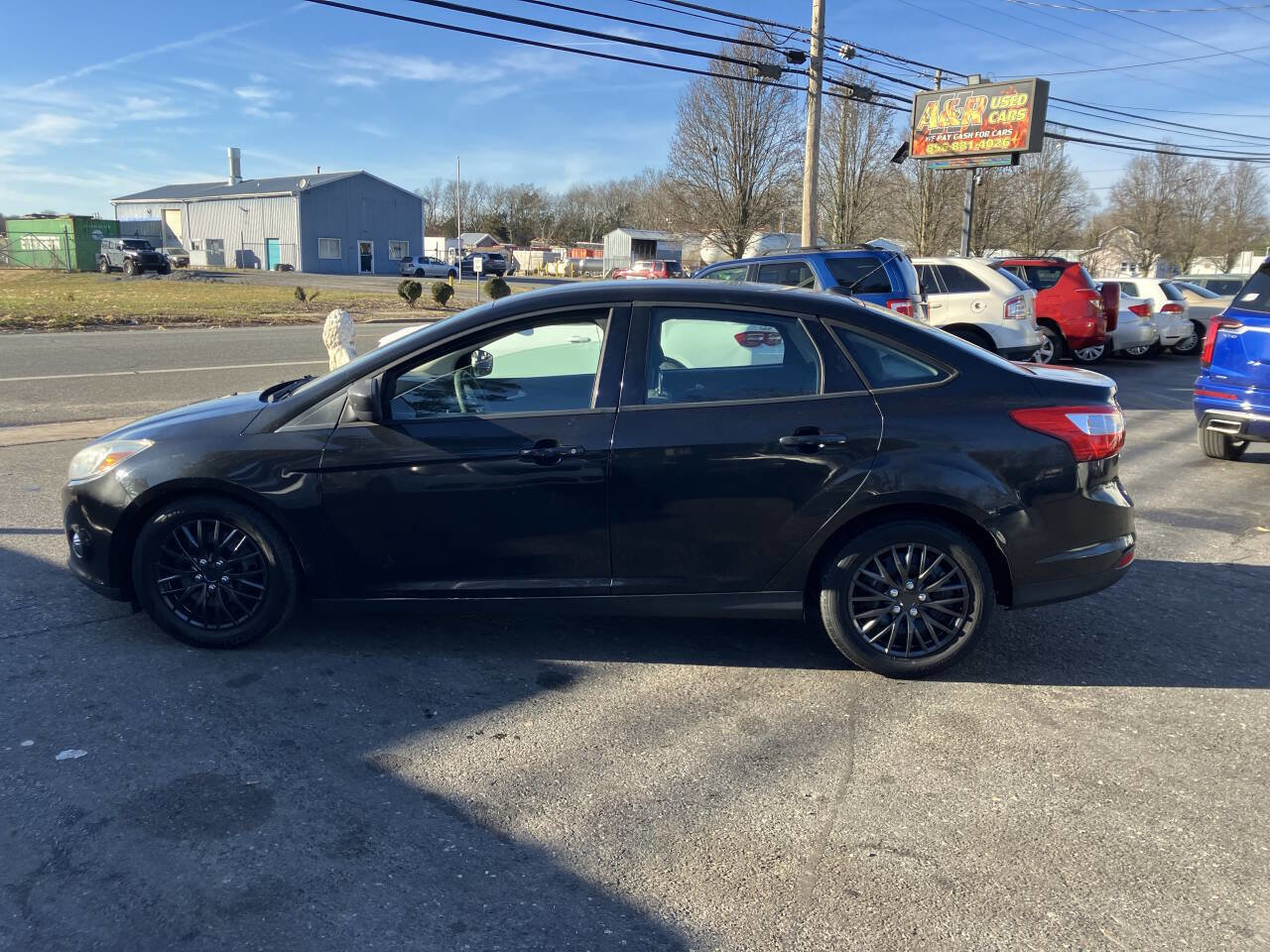 Used 2012 Ford Focus SE image 10