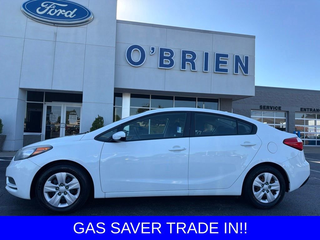 Used 2016 Kia Forte LX FWD image 2