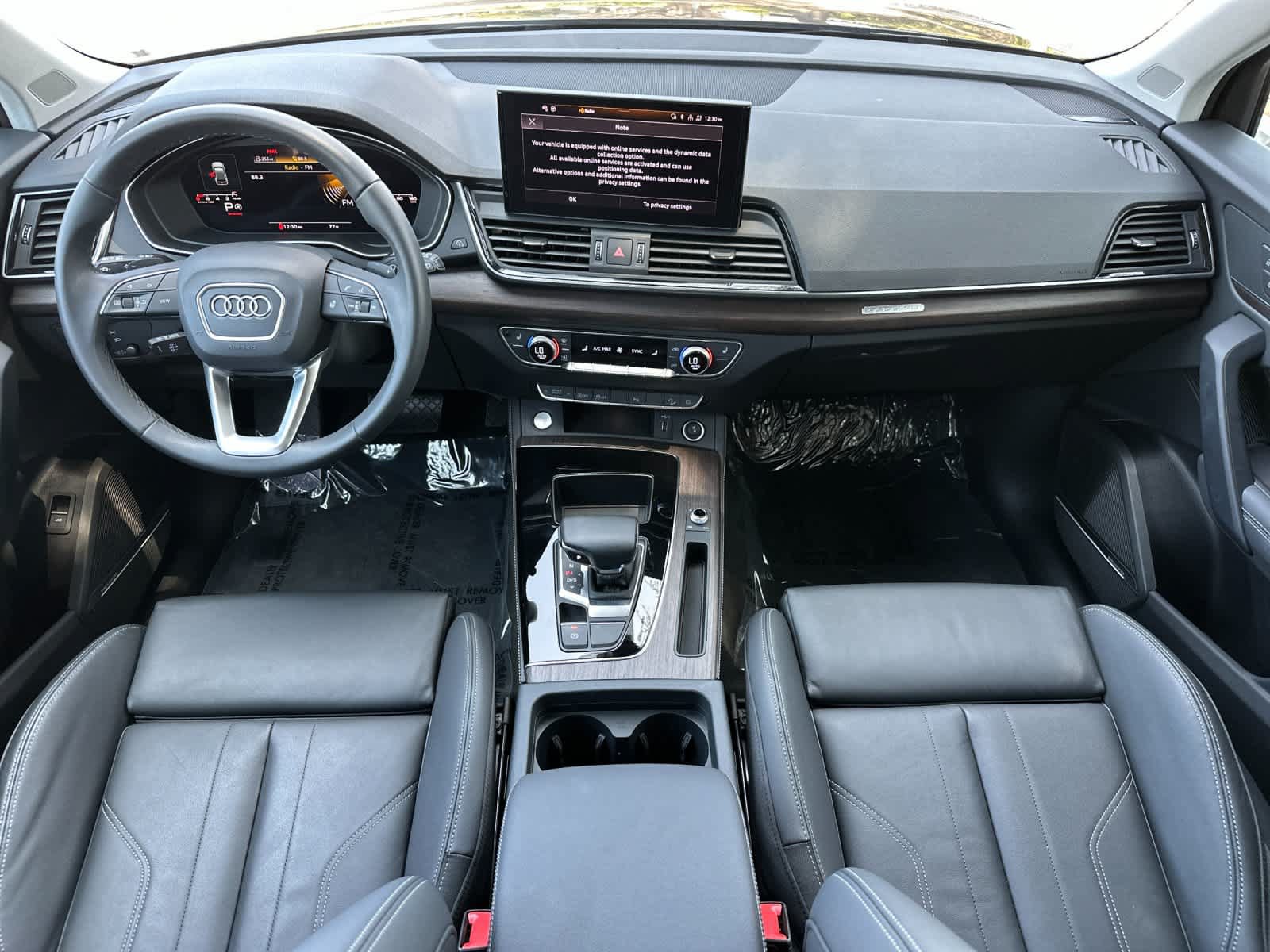 Used 2025 Audi Q5 2.0T Premium Plus w/ Premium Plus Package AWD/4WD image 3