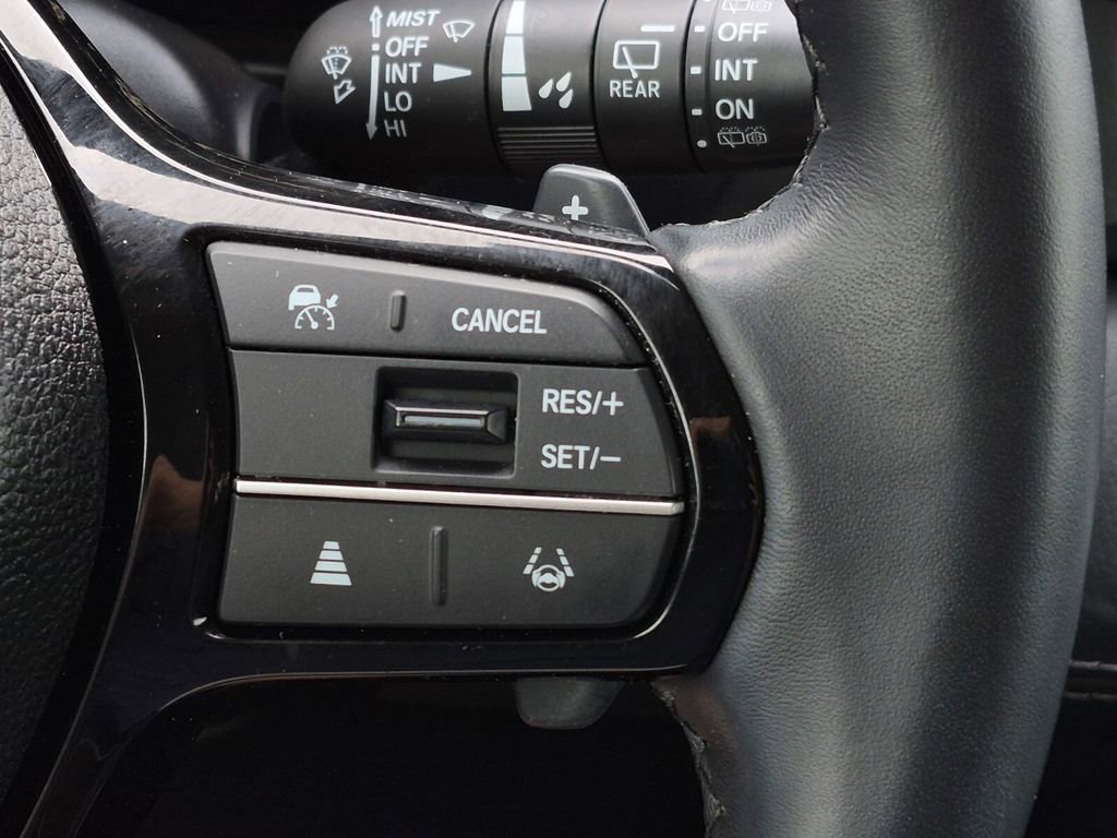 Used 2024 Honda Pilot Touring image 20