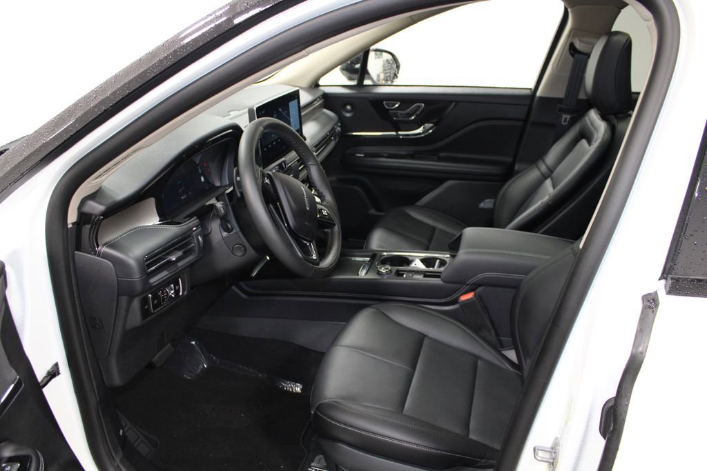 New 2026 Lincoln Corsair Reserve image 22