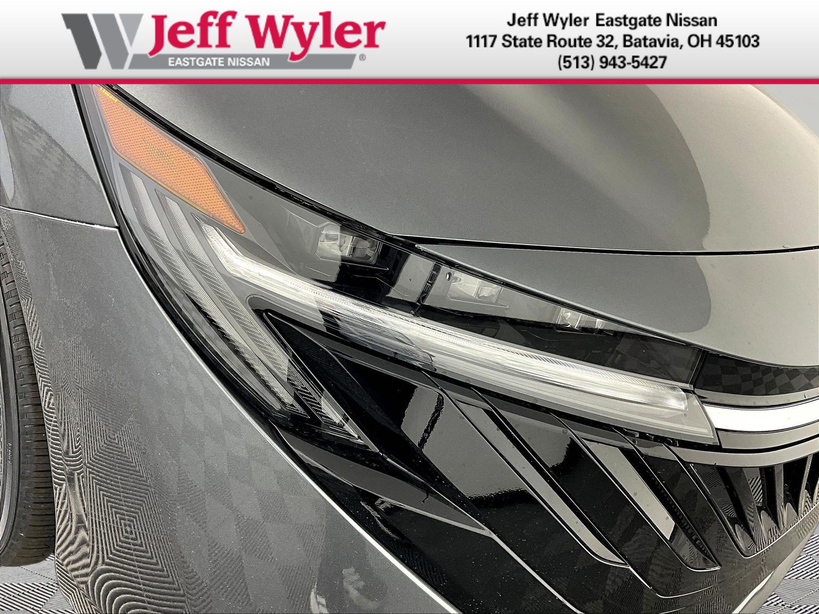 New 2026 Nissan Sentra SR w/ Floor Mat Package FWD image 8
