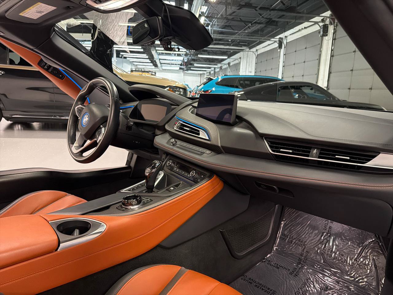 Used 2019 BMW i8 Roadster AWD/4WD image 26