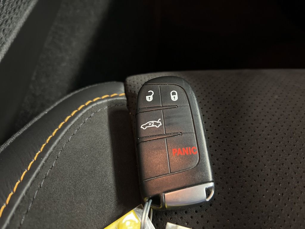 Used 2022 Dodge Challenger R/T Scat Pack RWD image 35