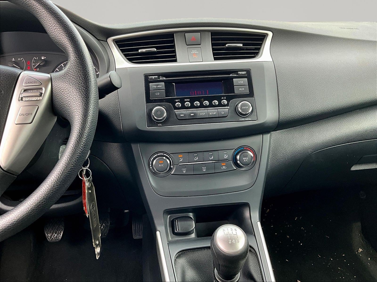 Used 2016 Nissan Sentra S FWD image 9