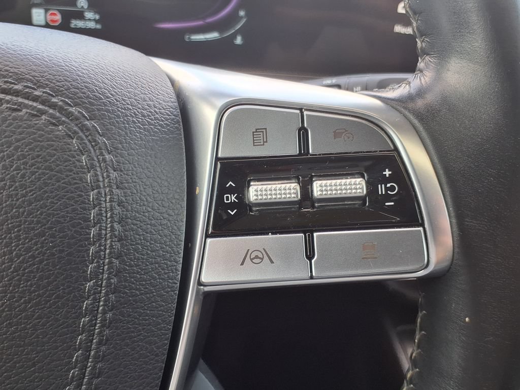 Used 2025 Kia Telluride S FWD image 30