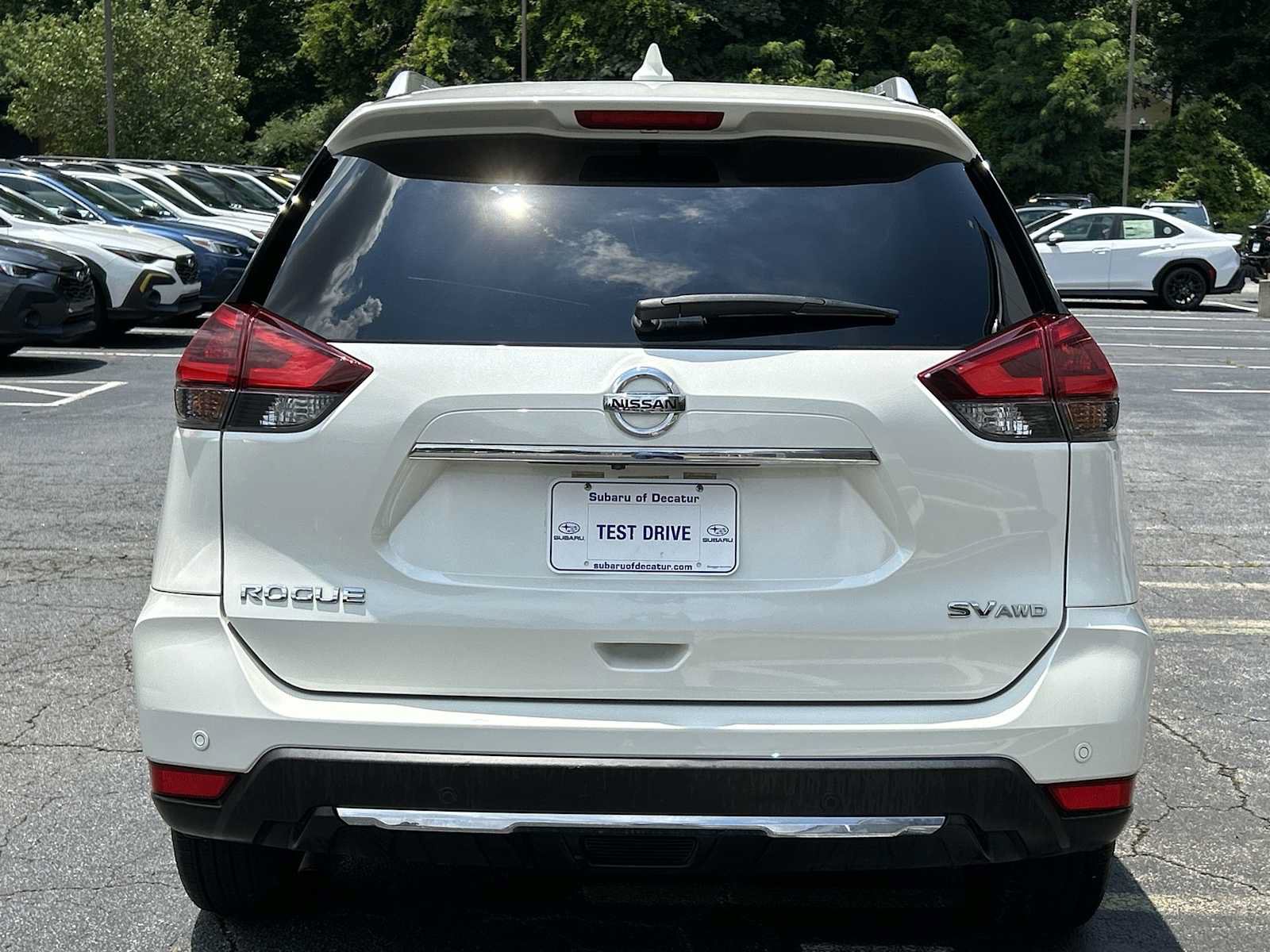Used 2020 Nissan Rogue SV AWD/4WD image 3