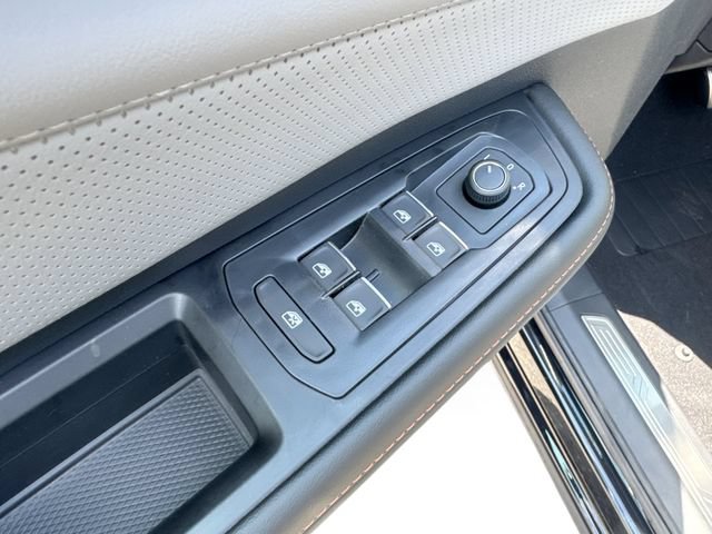 New 2026 Volkswagen Atlas Peak Edition AWD/4WD image 15