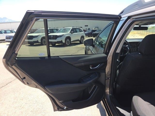 Certified 2024 Subaru Outback Premium AWD/4WD image 13
