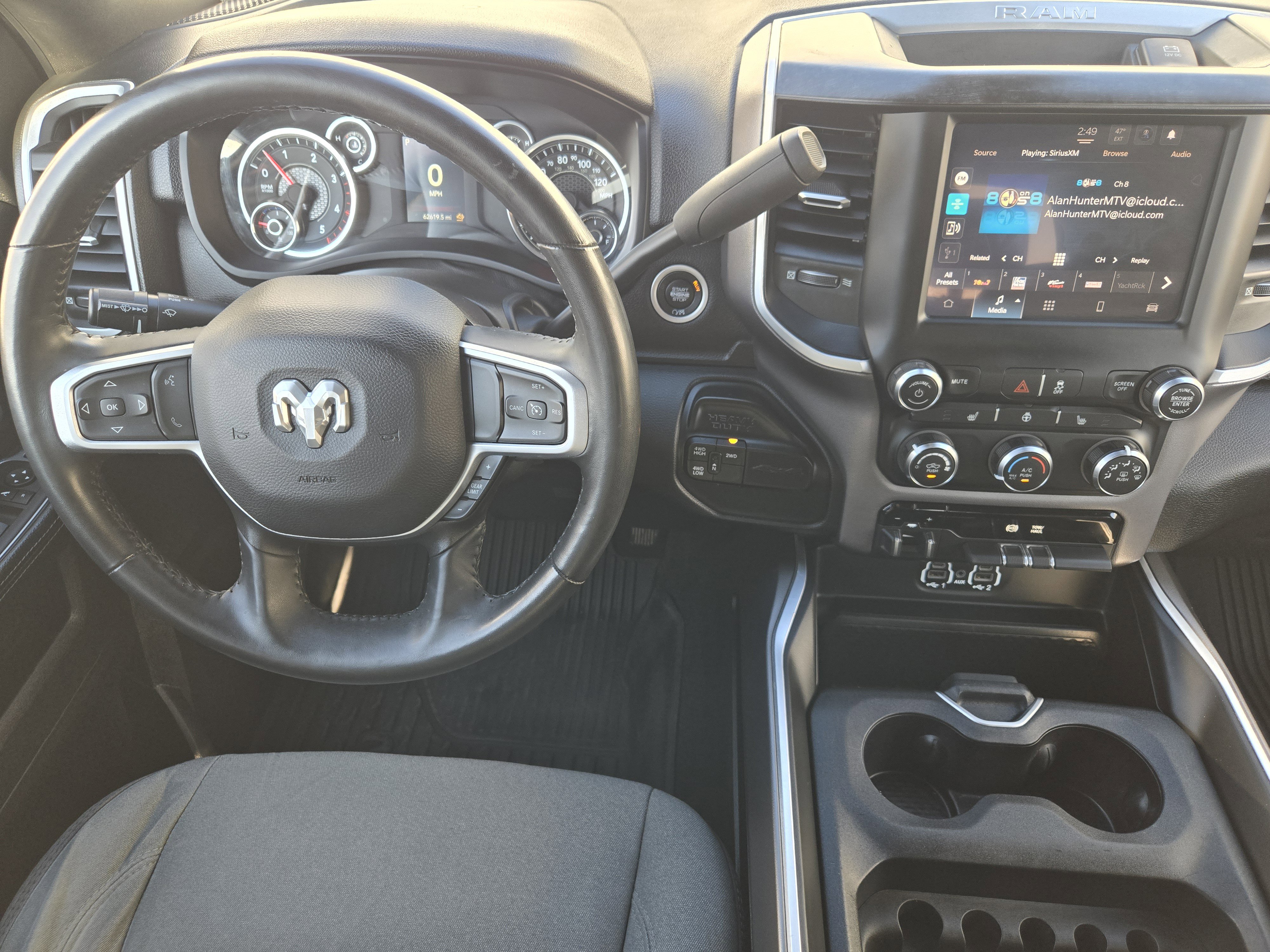 Used 2024 RAM 3500 Big Horn w/ Heated Seats & Wheel Group image 30