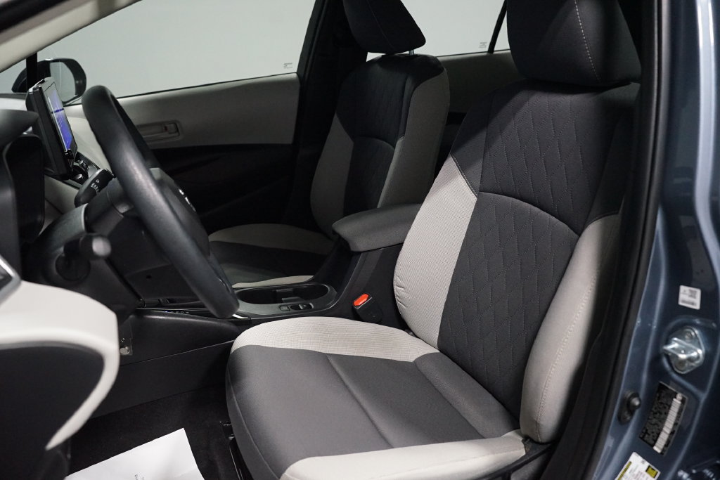 Certified 2025 Toyota Corolla LE FWD image 24