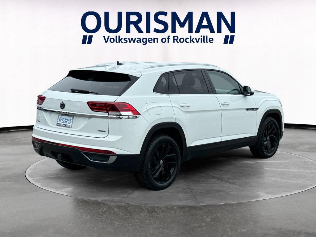 Used 2023 Volkswagen Atlas Cross Sport SE w/ Black Wheel Package AWD/4WD image 6