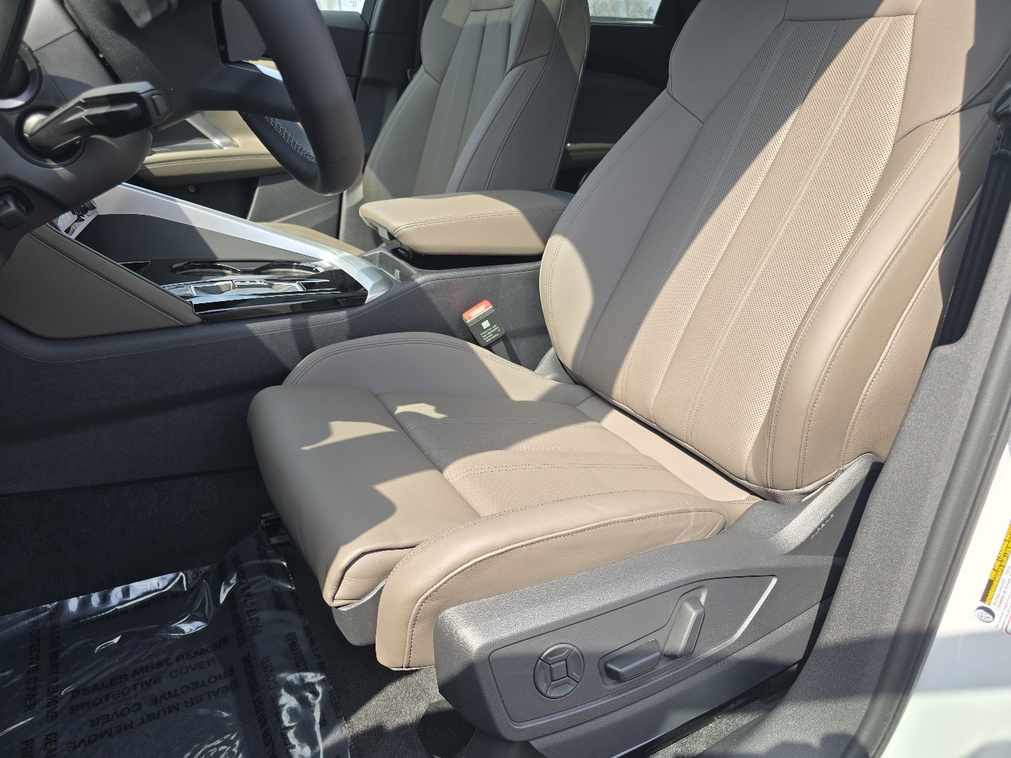 Certified 2025 Audi Q5 Premium Plus w/ Premium Plus image 39